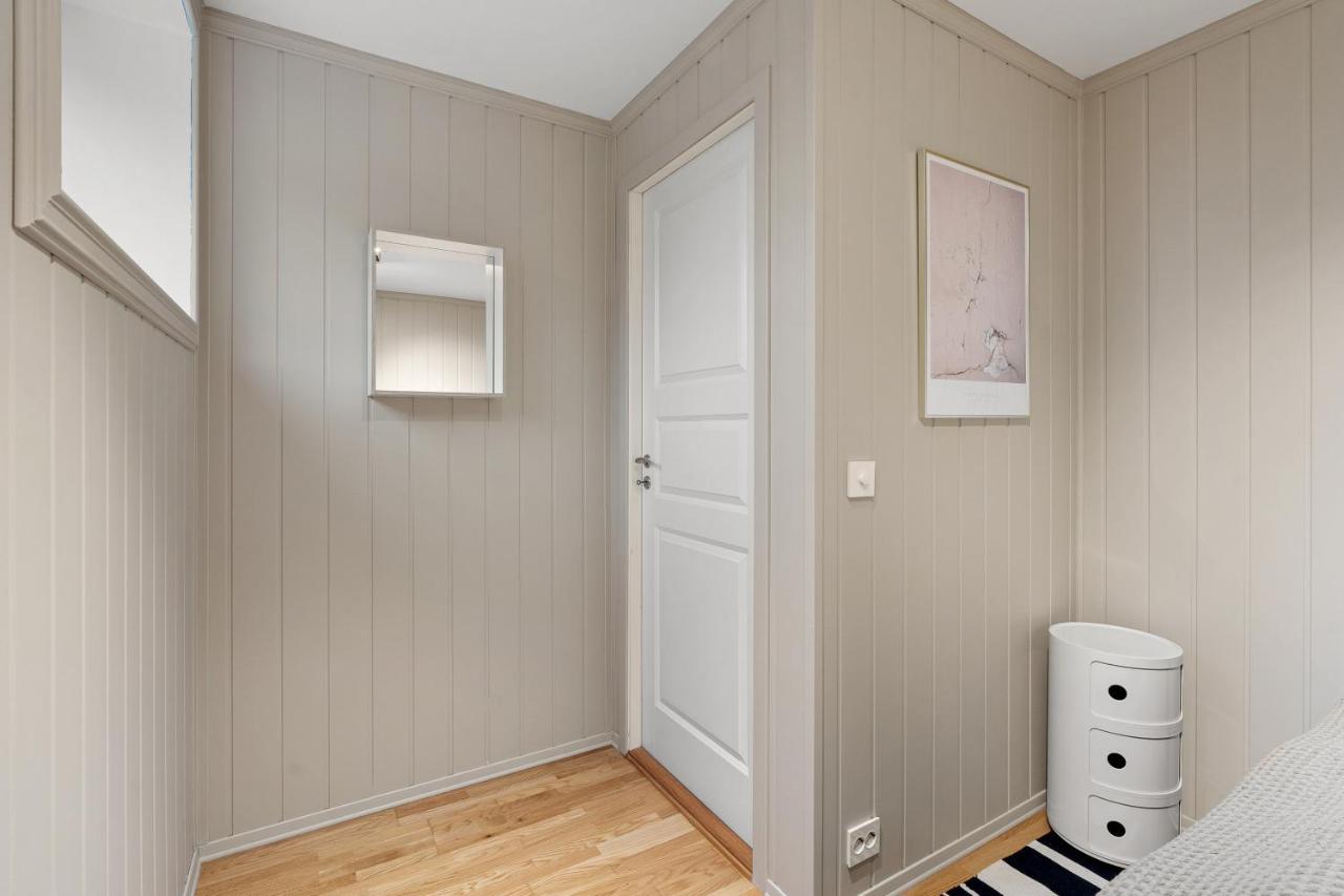 Cozy Elegant 2Bedroom Apt W/Parking And Nice View トロムソ エクステリア 写真